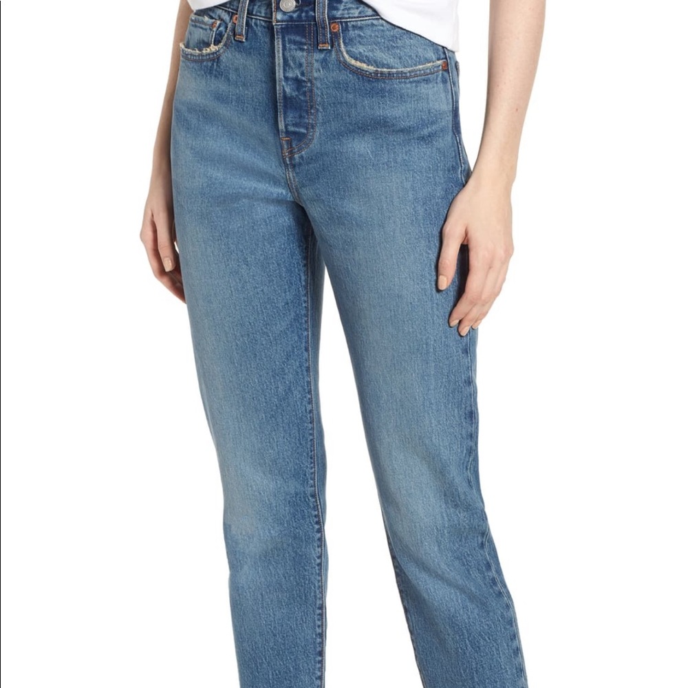 Levi’s wedgie- these dreams size 23